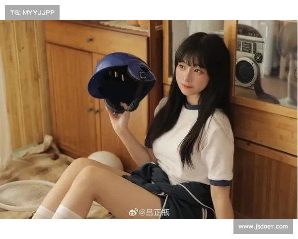 吕正瓶镜头下的棒球甜心:体操服与纯欲美学的清甜暴击 吕正瓶镜头下的棒球甜心:体操服与纯欲美学的清甜暴击